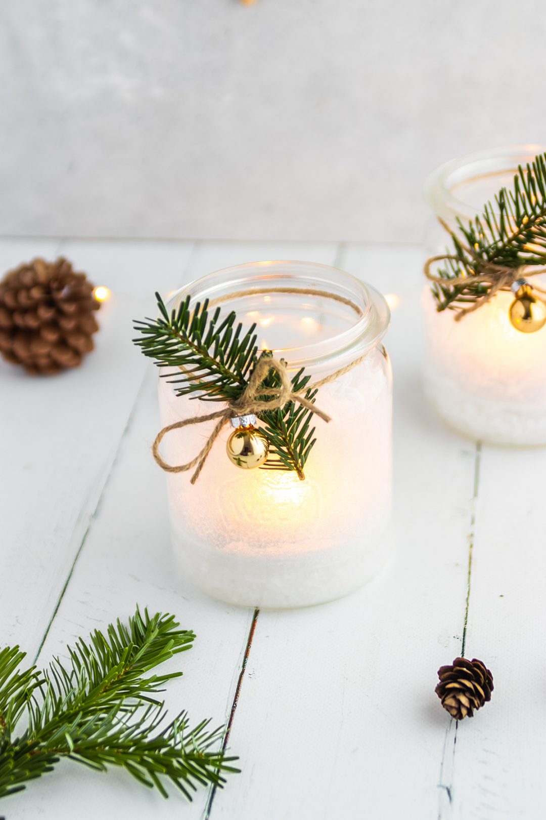 DIY: Geeiste Windlichter mit Salz selber machen DIY: Geeiste Windlichter mit Salz selber machen