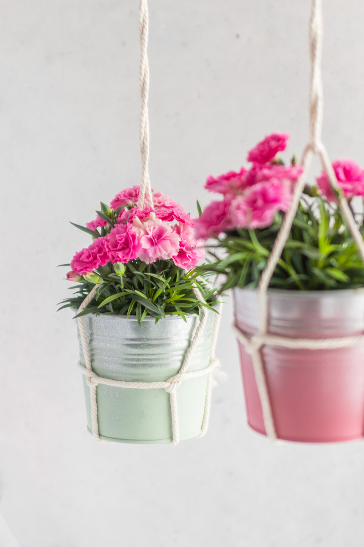 DIY Blumenampeln mit Makramee Garn basteln