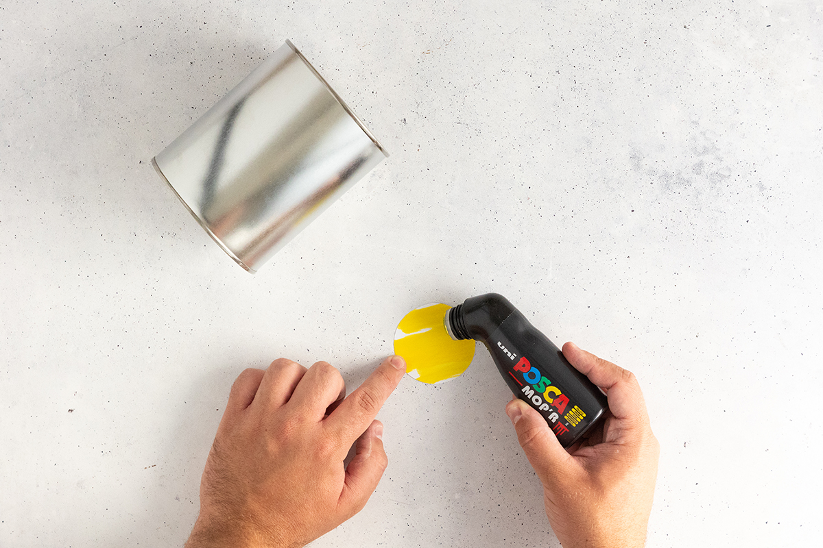 DIY Osternester basteln aus leeren Farbdosen