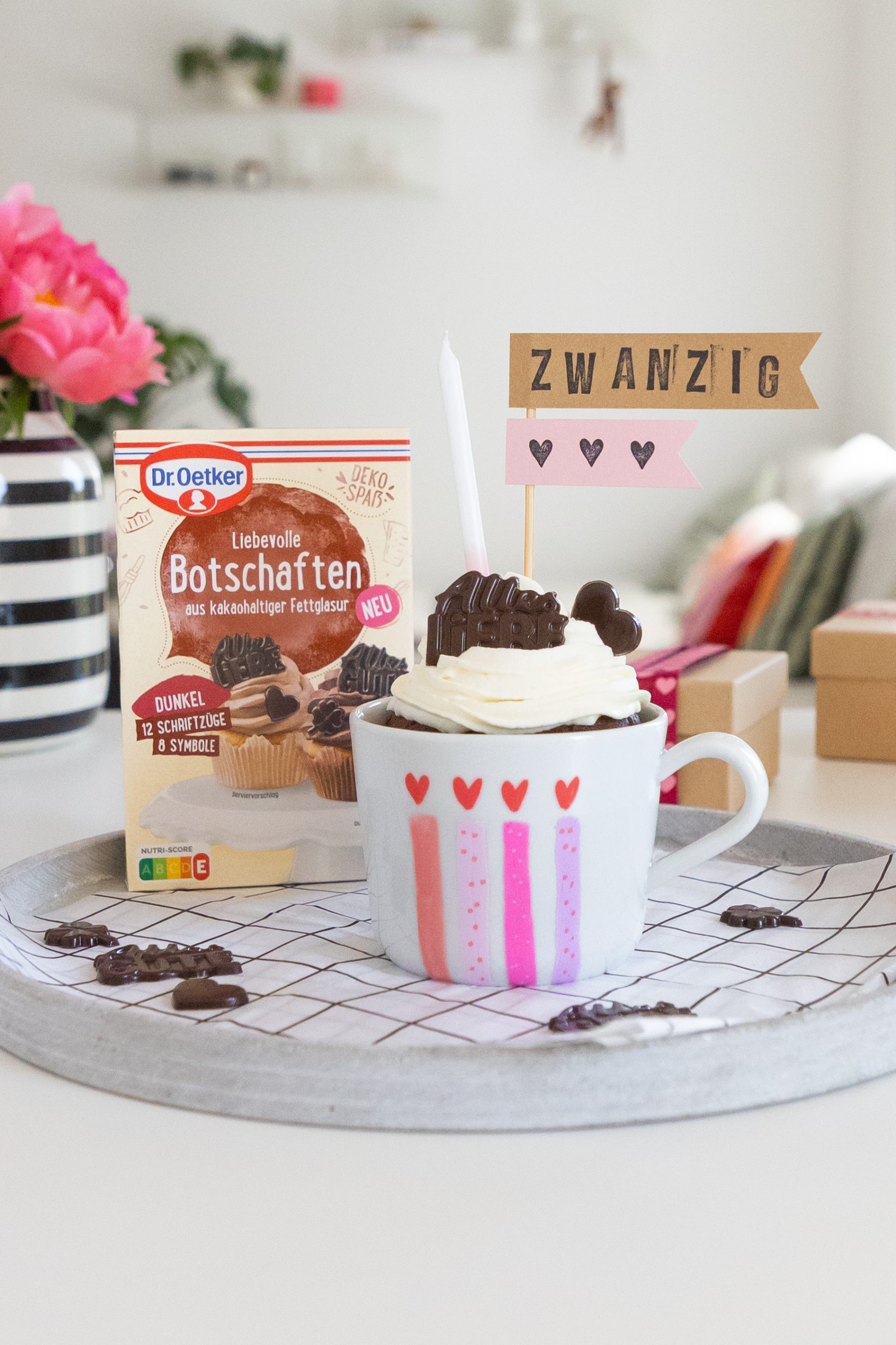 DIY Geburtstagsidee: Muffin in der Tasse basteln
